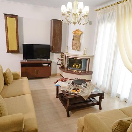 شقة Luxury Dafnis House فيريا المظهر الخارجي الصورة