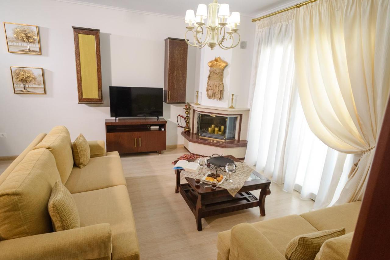 شقة Luxury Dafnis House فيريا المظهر الخارجي الصورة